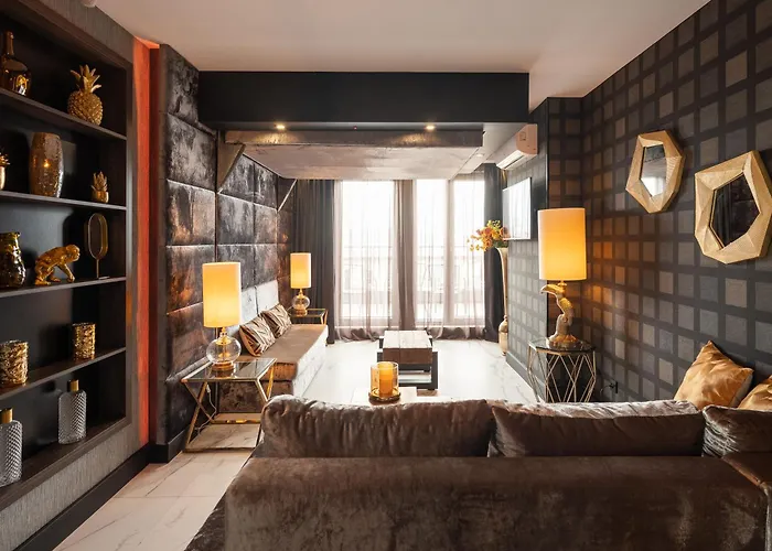 Art Suites Boutique - Center